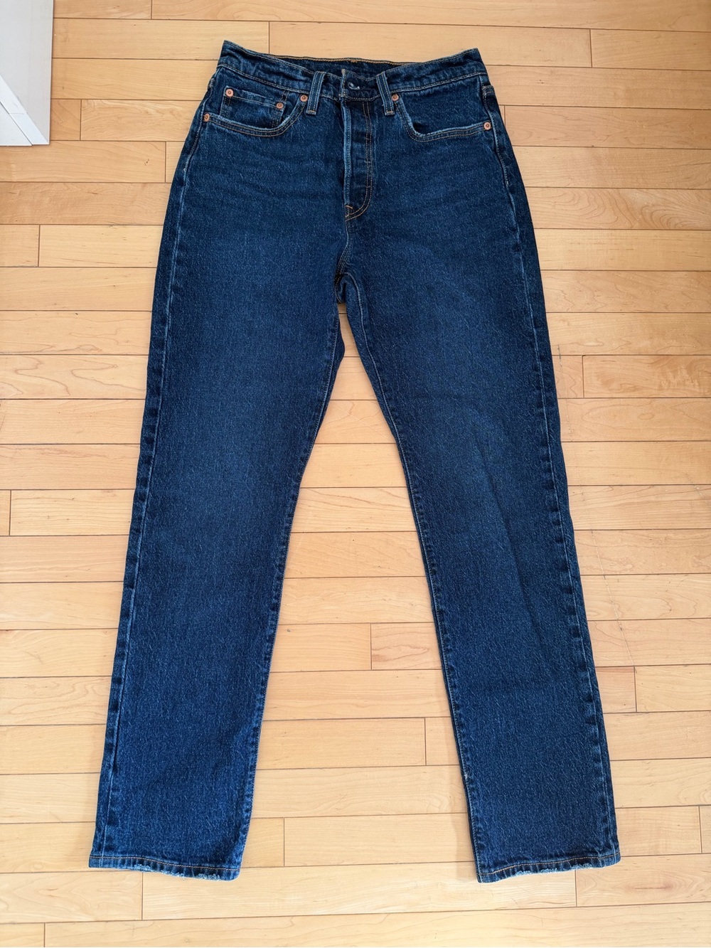 Levi’s 501 Original Fit Men’s Jeans Dark Wash Straight Leg Button Fly